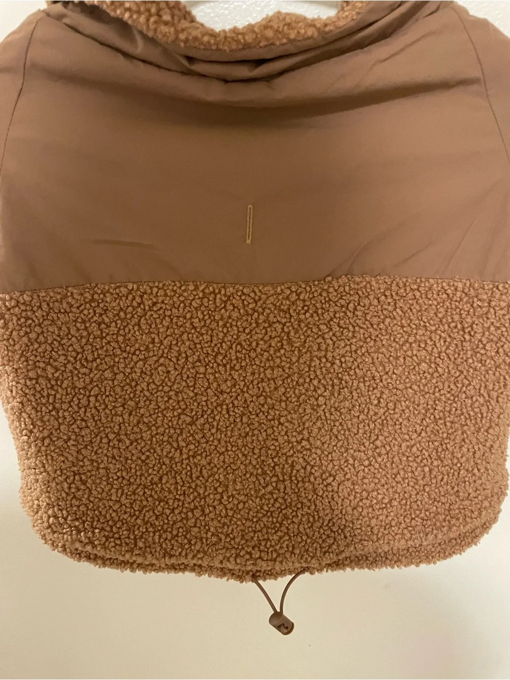 NWT OFFLEASH By Aerie Fluff Love Sherpa Dog Quarter Snap